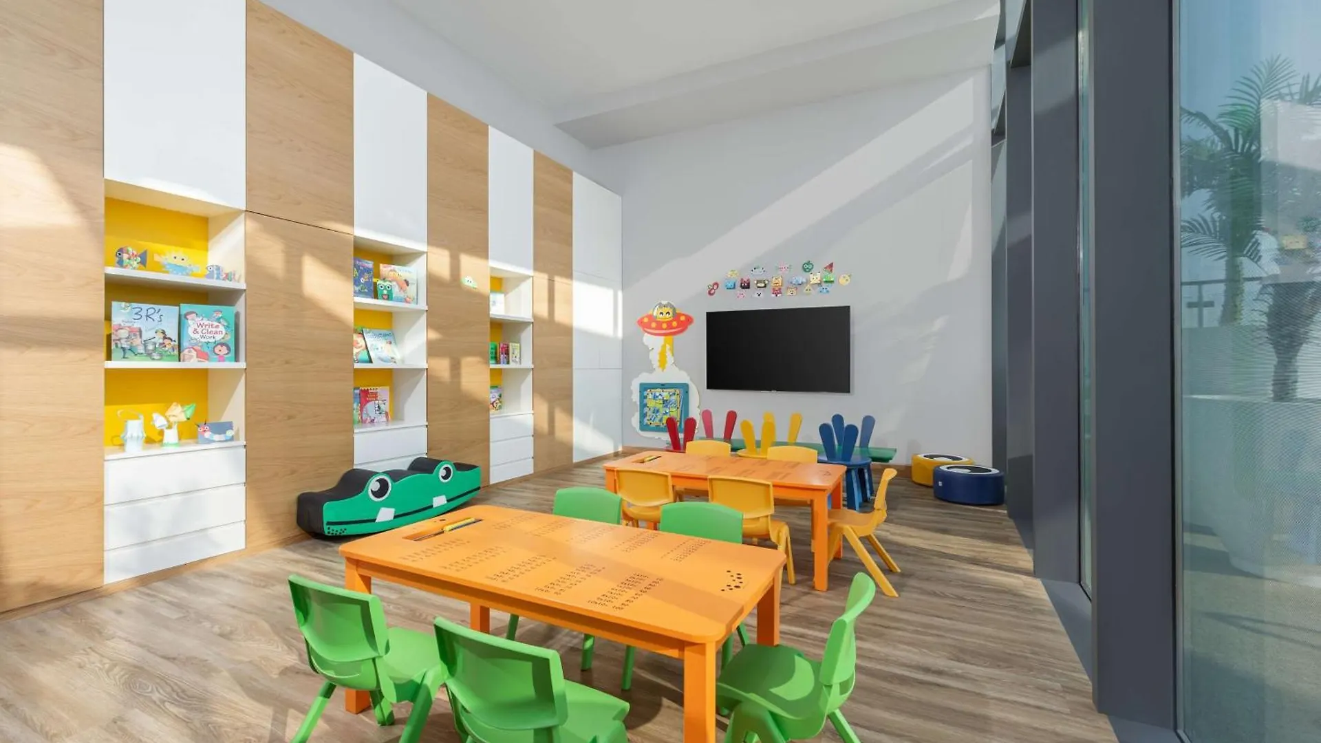 Отель Hampton By Hilton Marjan Island Рас-эль-Хайма